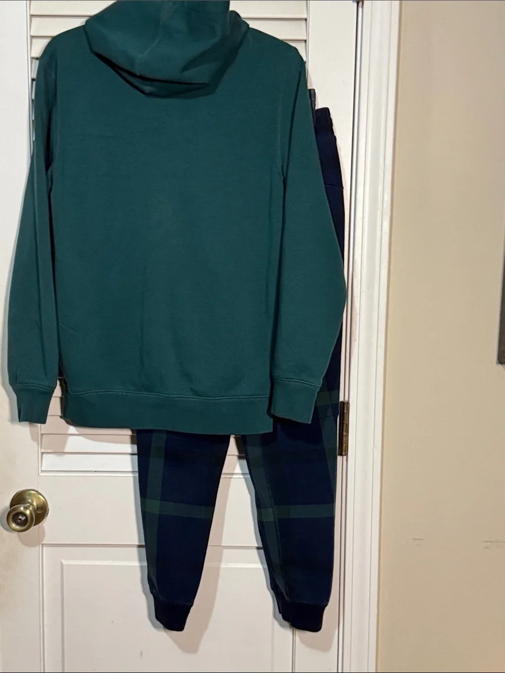 GAP Deep Green Zip-Up Hoodie with White Logo. Teen XL Excellent Condition.